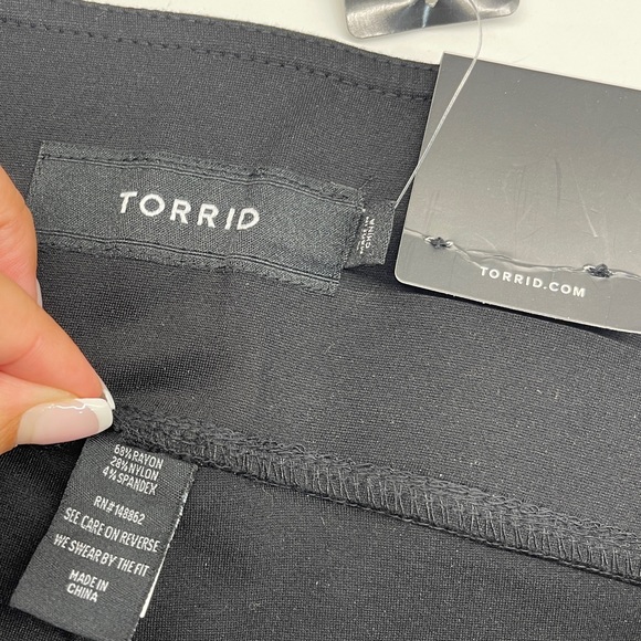 Torrid pixie pant - Picture 2 of 2